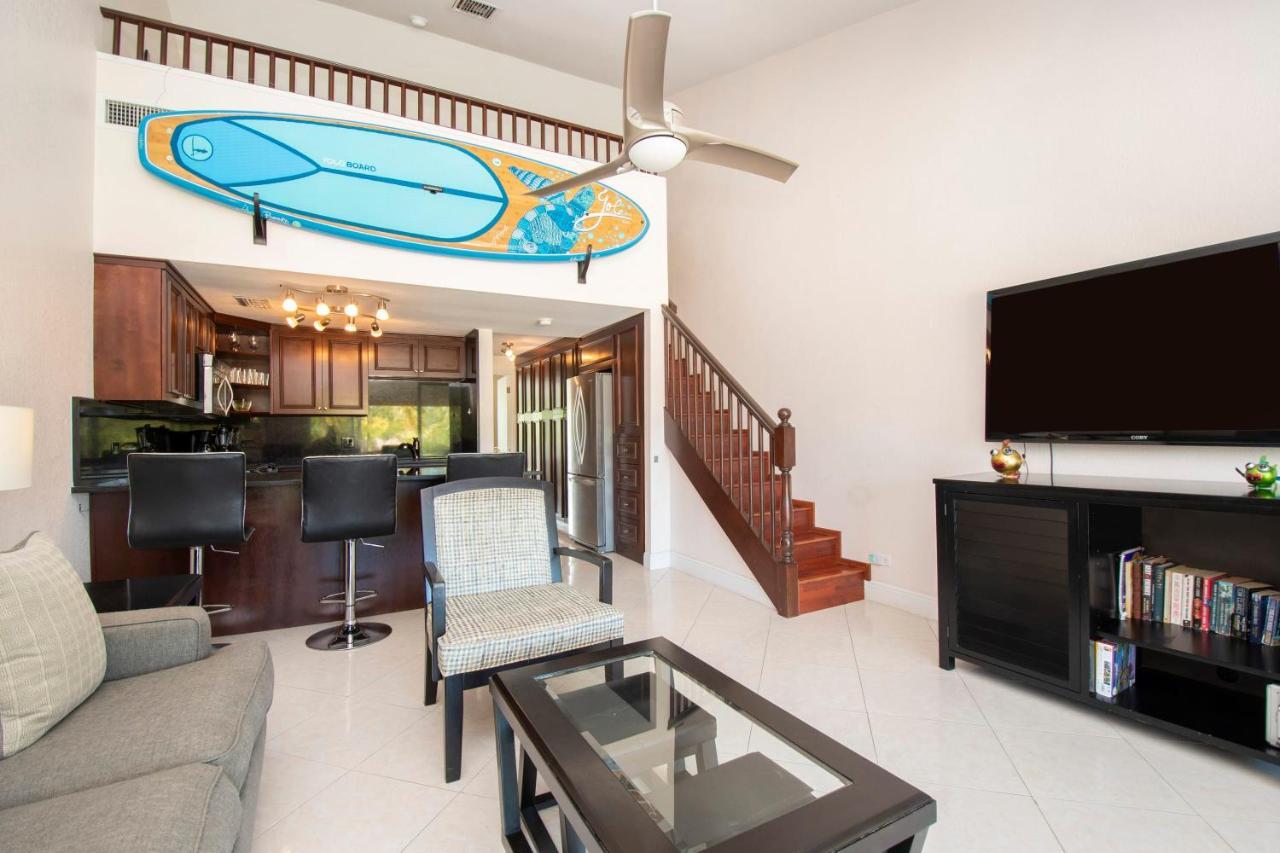 Beach Living At Island Pine Villas Blaw George Town Exterior foto